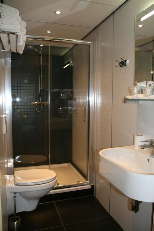Hotel Het Galjoen Dronten Extérieur photo