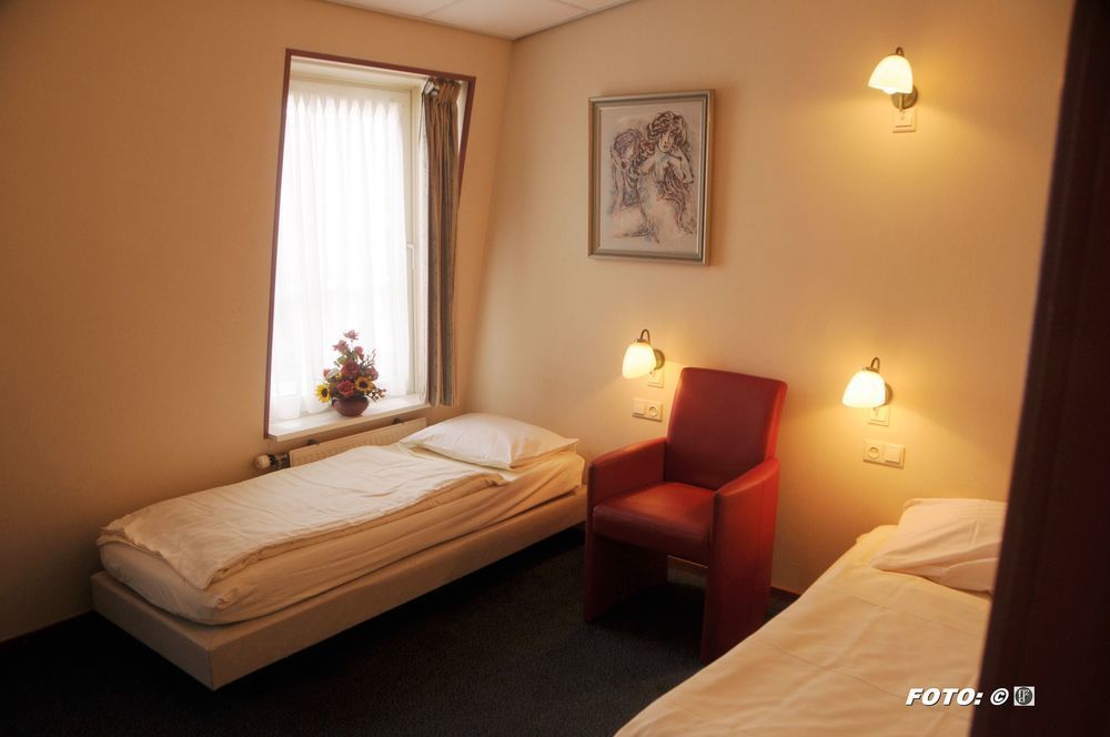 Hotel Het Galjoen Dronten Extérieur photo